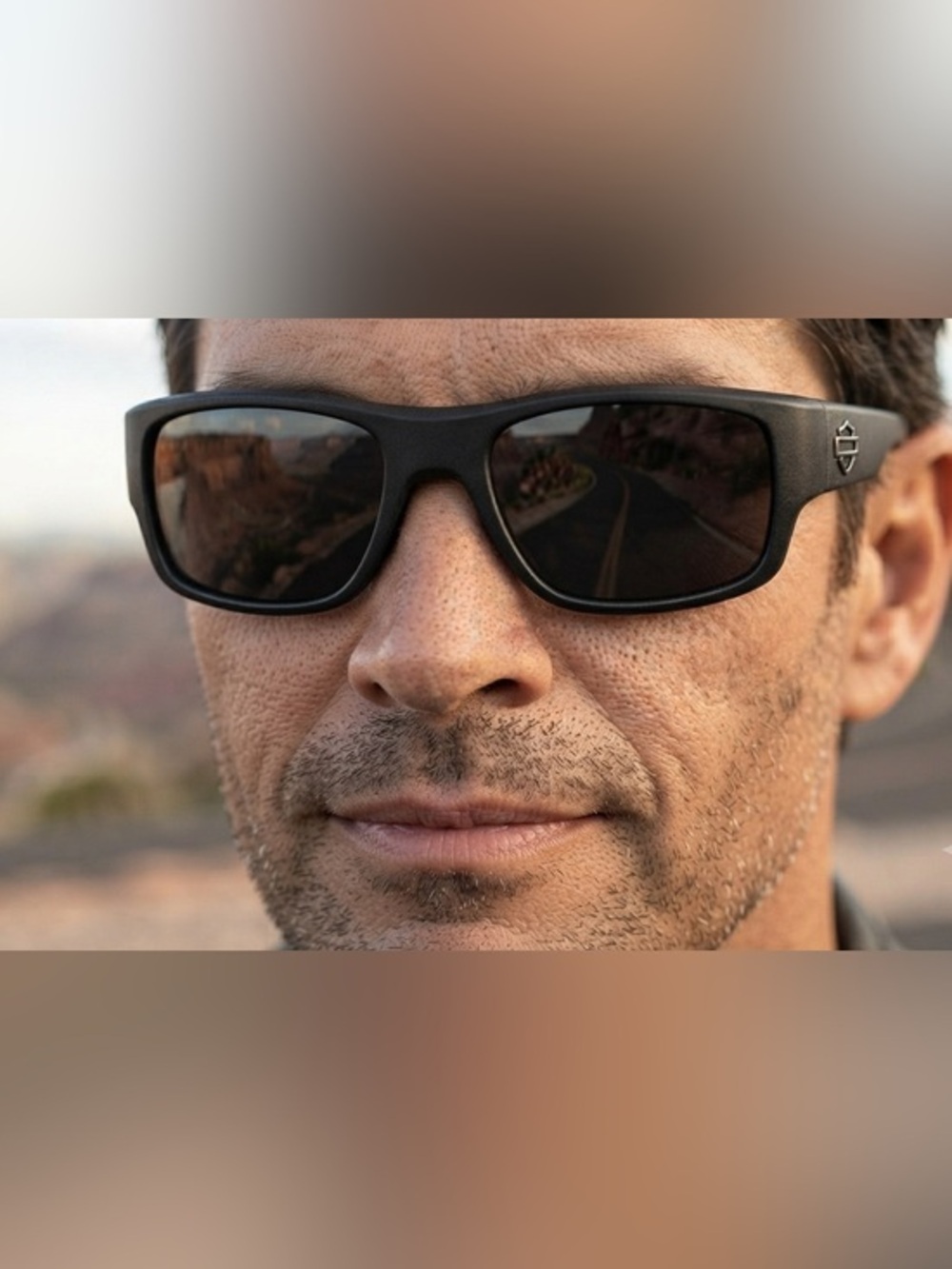 Harley Davidson Polarized Sunglasses HD0860X 
Color: Matte Black  Lens: Grey
